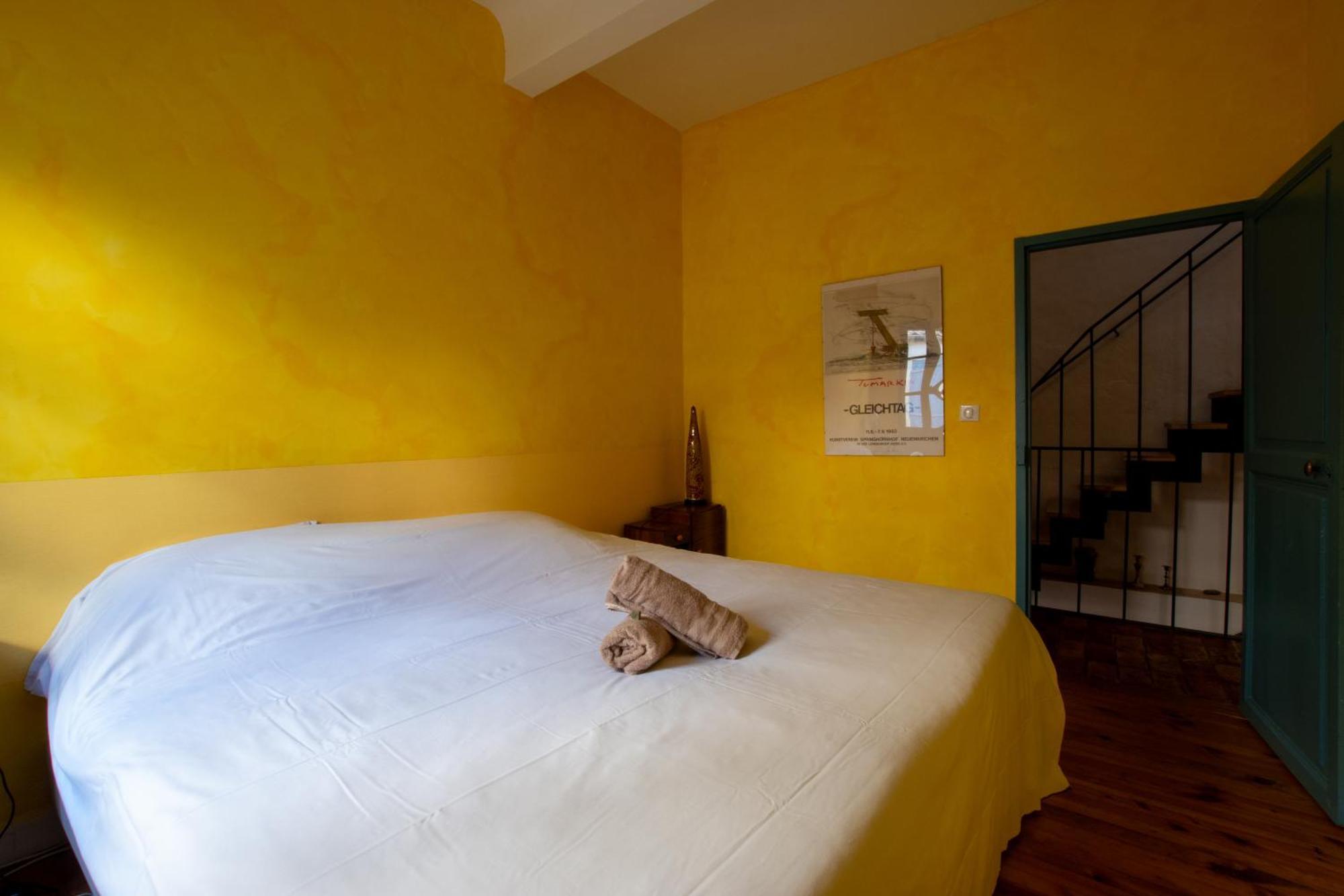 Ecrivain - Maison Avec Terrasse อาร์ลส์ ภายนอก รูปภาพ